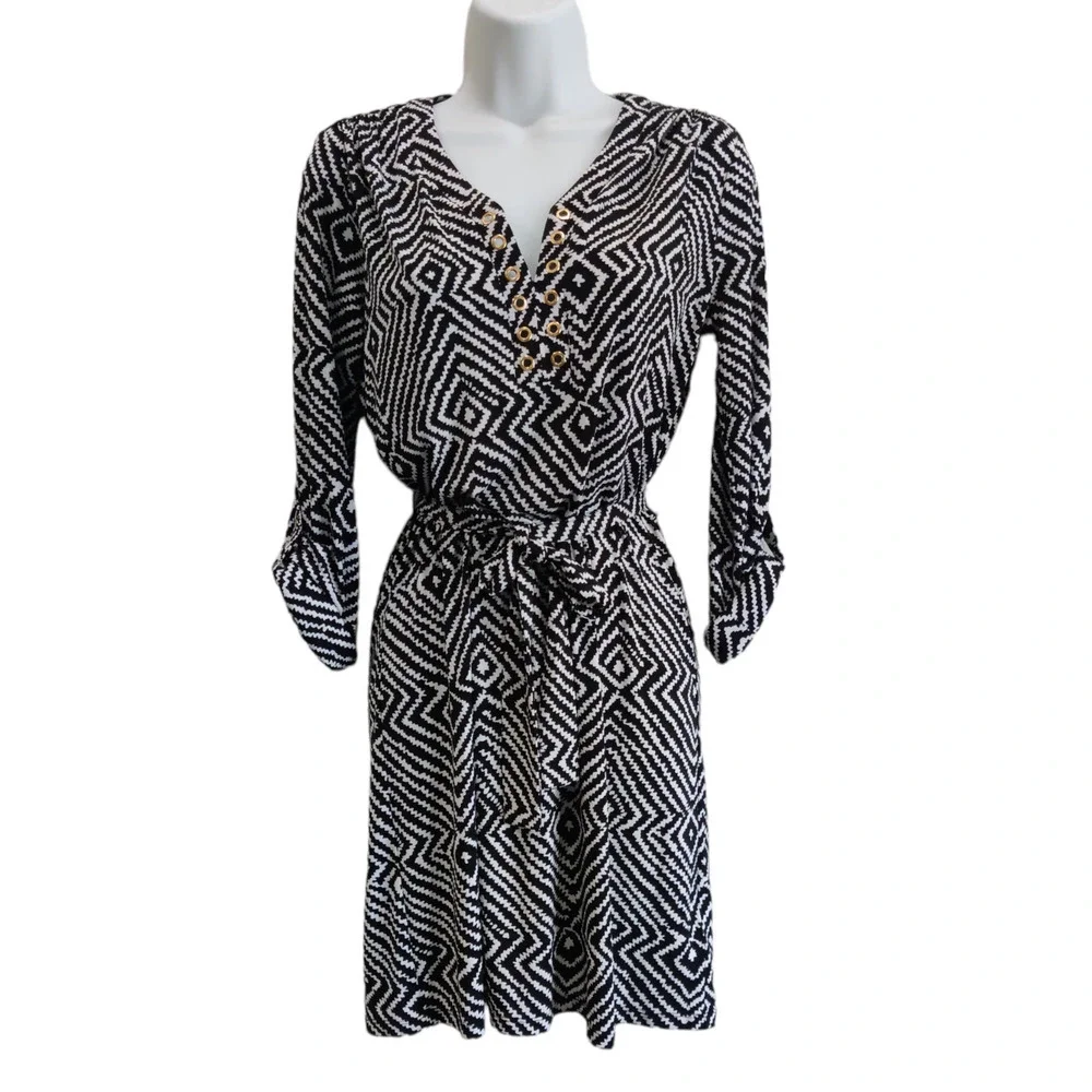 Michael Kors Black/White Dress #1220 - Picture 2 of 5